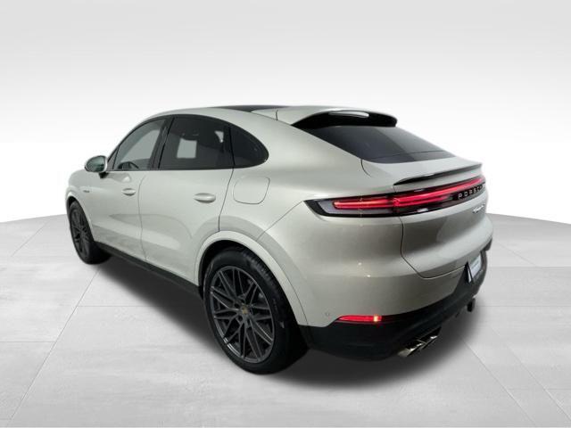 used 2025 Porsche Cayenne car, priced at $125,495
