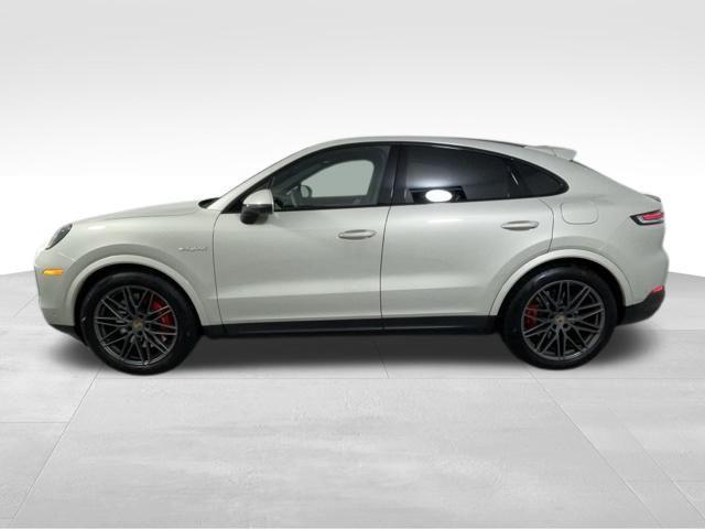 used 2025 Porsche Cayenne car, priced at $125,495