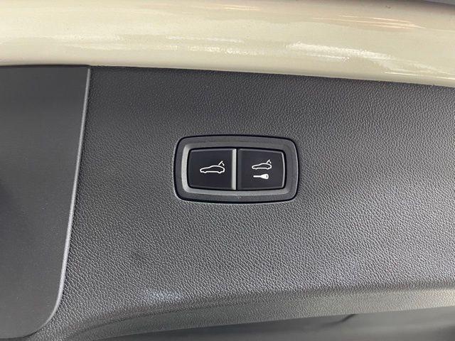 used 2025 Porsche Cayenne car, priced at $125,495