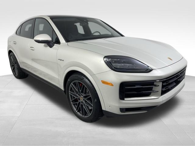 used 2025 Porsche Cayenne car, priced at $125,495