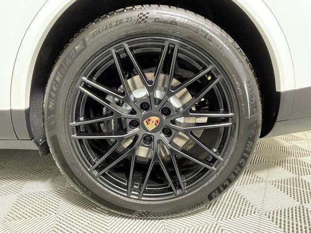 new 2026 Porsche Cayenne car, priced at $132,450