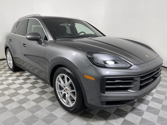 new 2025 Porsche Cayenne car