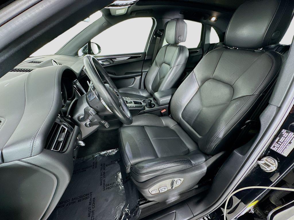 used 2020 Porsche Macan car, priced at $38,229