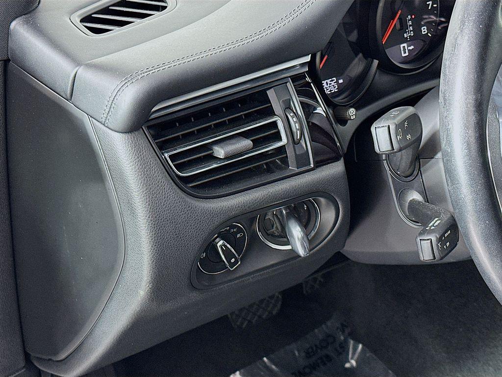 used 2020 Porsche Macan car, priced at $38,229