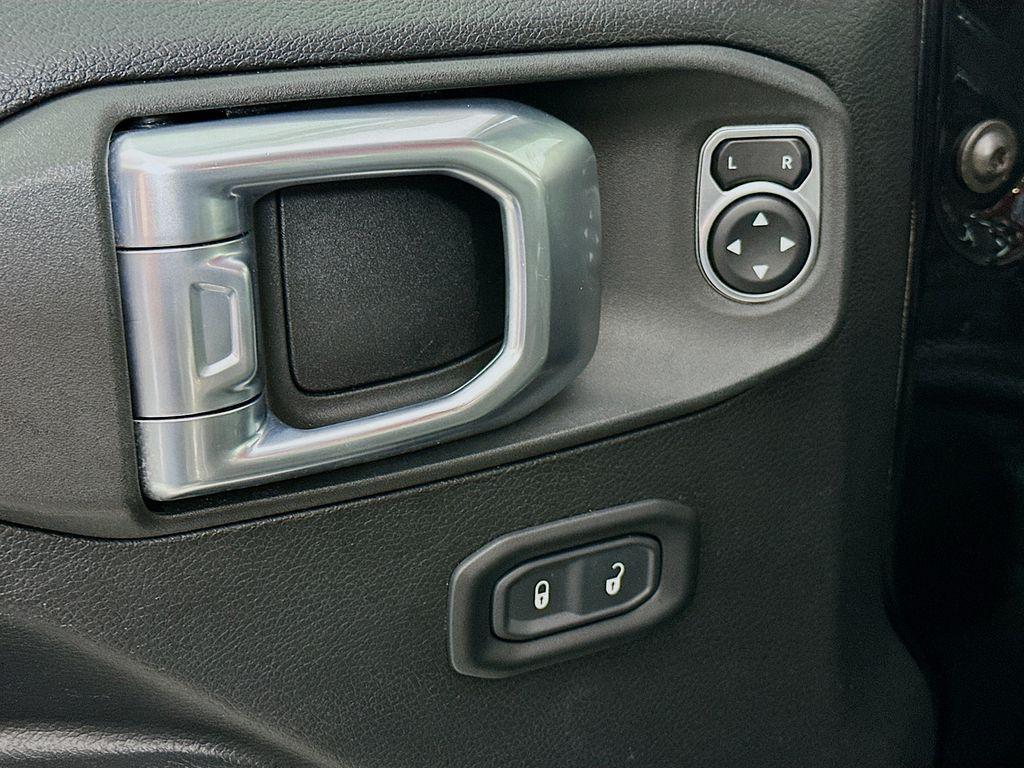 used 2021 Jeep Wrangler Unlimited car, priced at $30,995