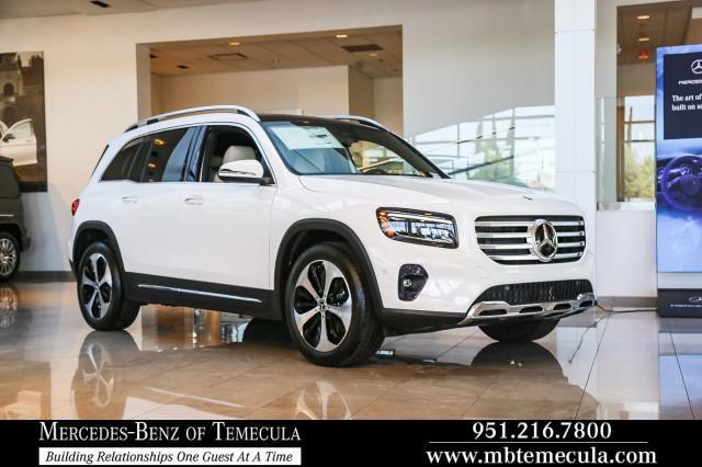 new 2024 Mercedes-Benz GLB 250 car, priced at $52,785