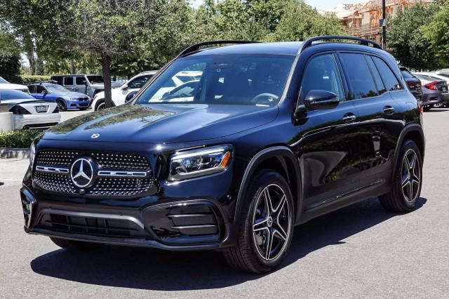 new 2024 Mercedes-Benz GLB 250 car, priced at $54,325