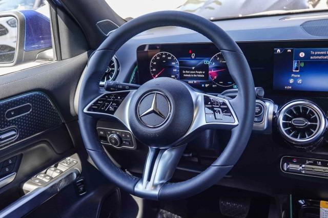 new 2024 Mercedes-Benz GLB 250 car, priced at $52,650