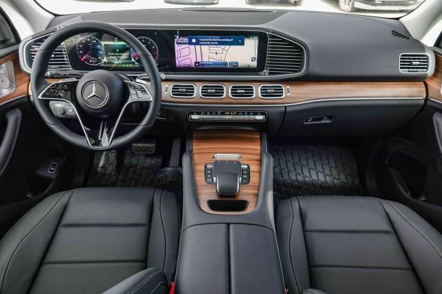 new 2025 Mercedes-Benz GLE 350 car, priced at $78,630