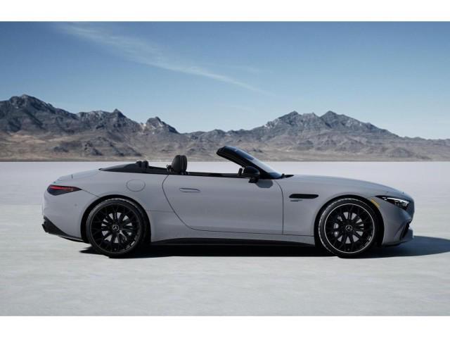 new 2024 Mercedes-Benz AMG SL 43 car, priced at $124,530