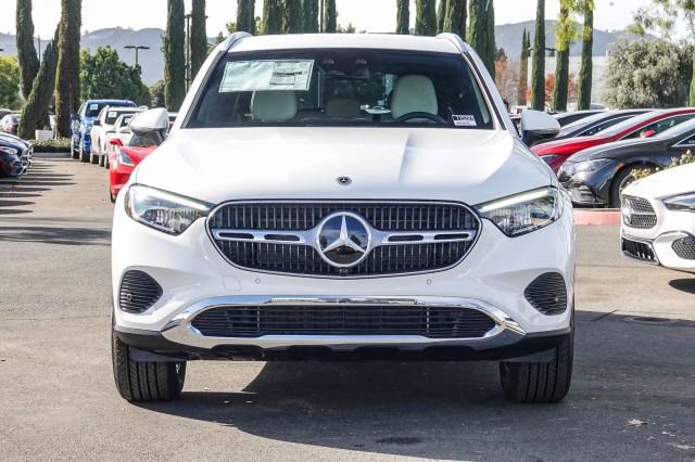 new 2025 Mercedes-Benz GLC 300 car, priced at $55,410