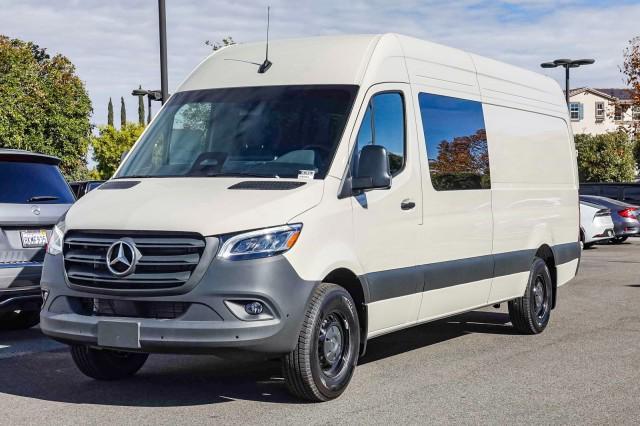 new 2025 Mercedes-Benz Sprinter 2500 car, priced at $75,733