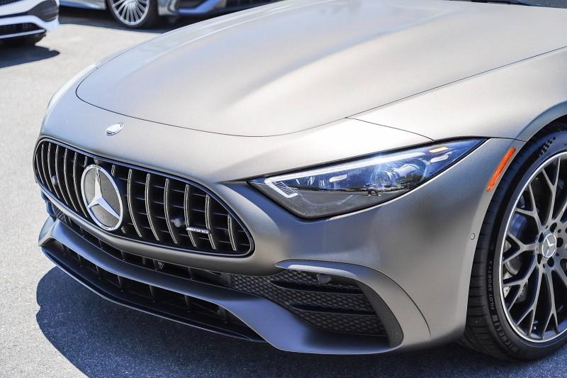 new 2024 Mercedes-Benz AMG SL 43 car, priced at $121,295