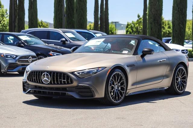 new 2024 Mercedes-Benz AMG SL 43 car, priced at $121,295