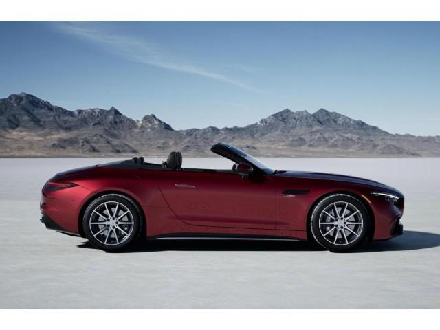 new 2025 Mercedes-Benz AMG SL 43 car, priced at $115,860