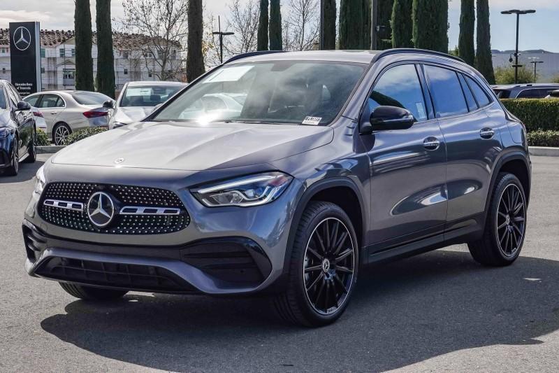 used 2023 Mercedes-Benz GLA 250 car, priced at $42,993