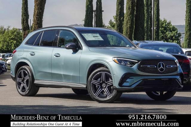 new 2025 Mercedes-Benz GLC 300 car, priced at $61,070