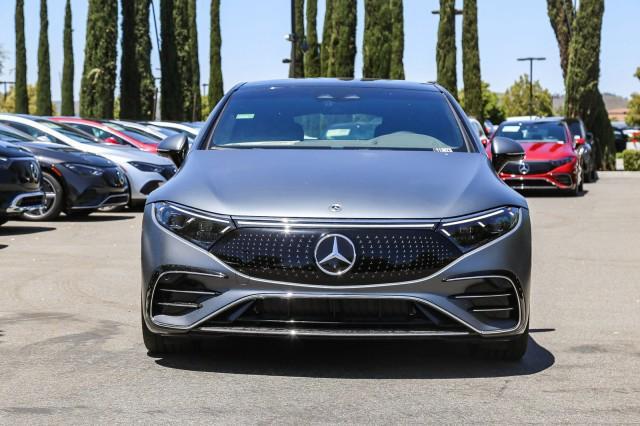 new 2024 Mercedes-Benz EQS 580 car, priced at $141,555