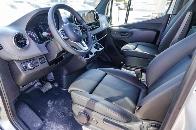 new 2024 Mercedes-Benz Sprinter 2500 car, priced at $68,881