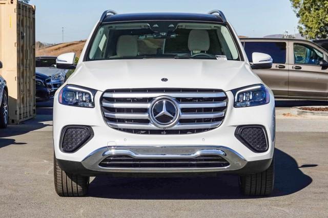 new 2024 Mercedes-Benz GLS 450 car, priced at $90,125