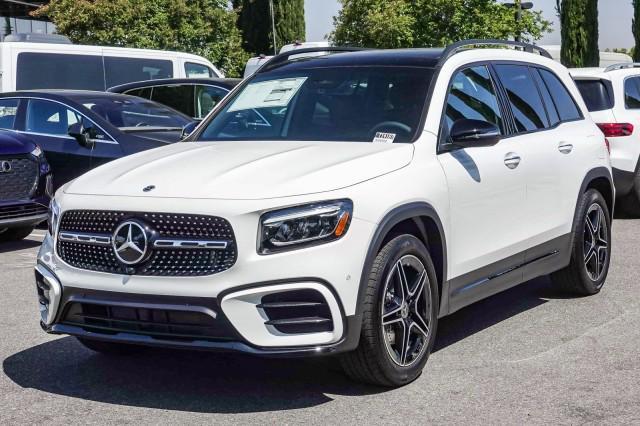 new 2024 Mercedes-Benz GLB 250 car, priced at $52,815