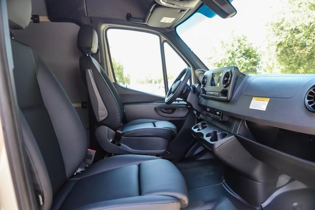 new 2024 Mercedes-Benz Sprinter 2500 car, priced at $66,069