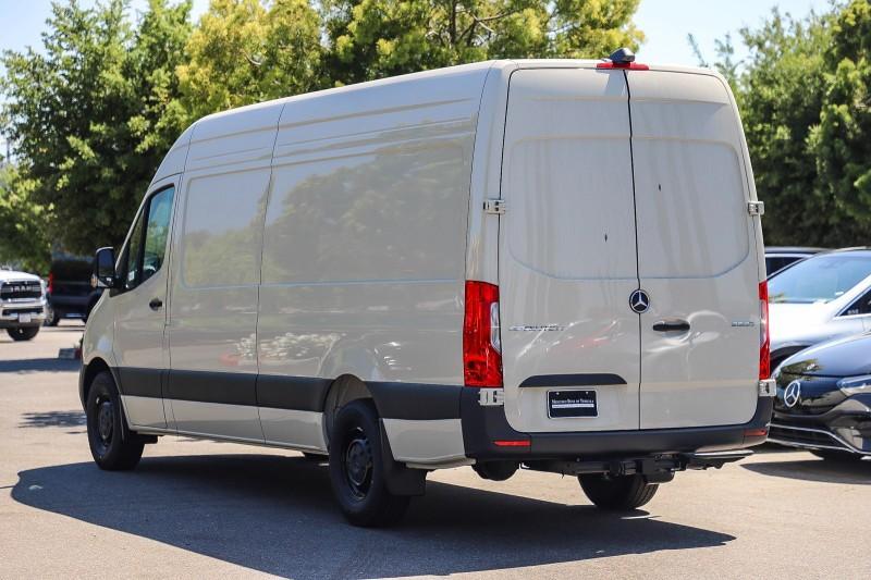 new 2024 Mercedes-Benz Sprinter 2500 car, priced at $66,069