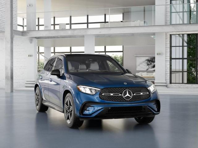 new 2025 Mercedes-Benz GLC 300 car, priced at $63,125