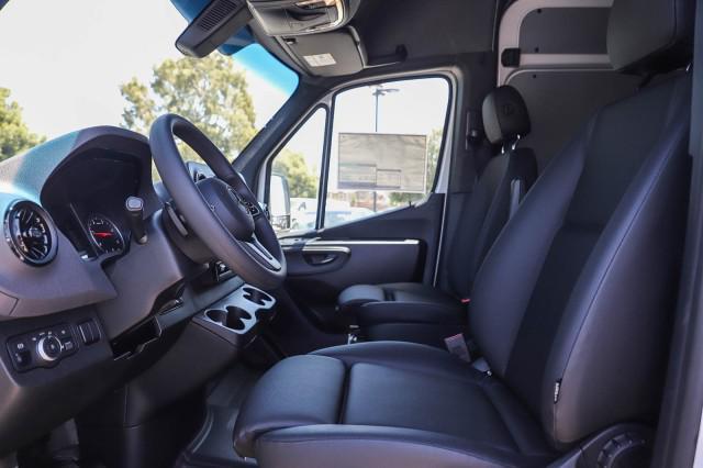 new 2024 Mercedes-Benz Sprinter 2500 car, priced at $64,425