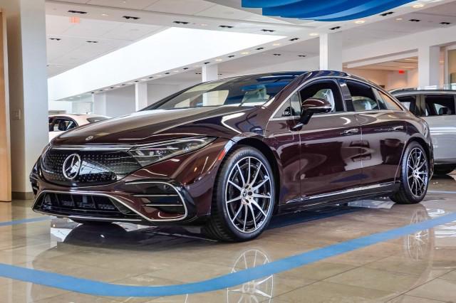 new 2024 Mercedes-Benz EQS 580 car, priced at $152,210