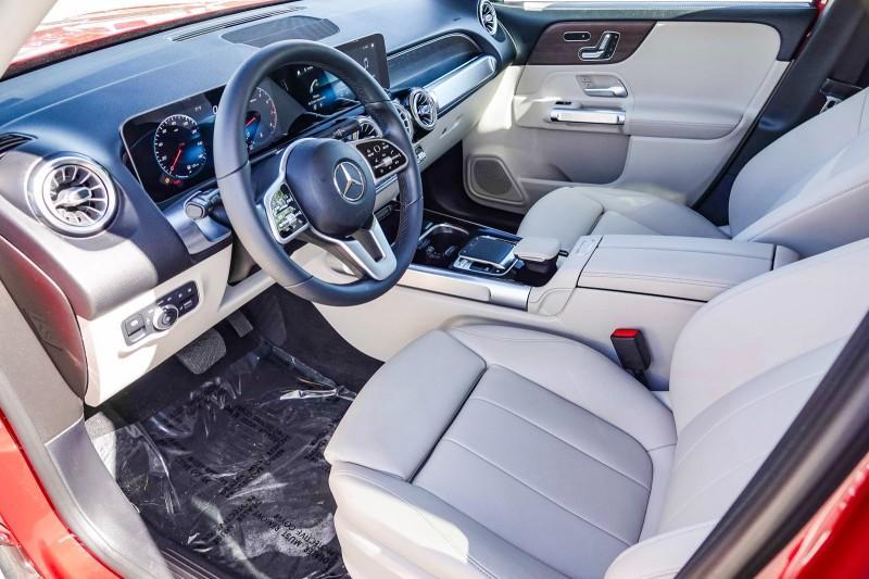 used 2020 Mercedes-Benz GLB 250 car, priced at $32,688