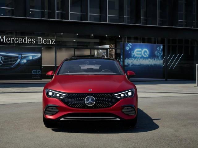 new 2024 Mercedes-Benz EQE 350 car, priced at $91,205