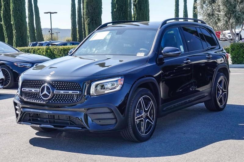 used 2023 Mercedes-Benz GLB 250 car, priced at $47,991