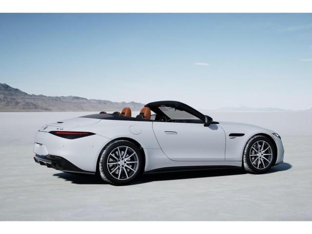 new 2025 Mercedes-Benz AMG SL 43 car, priced at $119,060