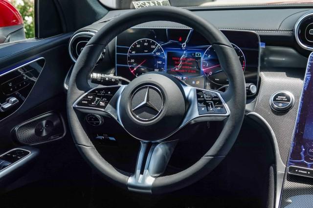 new 2024 Mercedes-Benz GLC 300 car, priced at $59,625