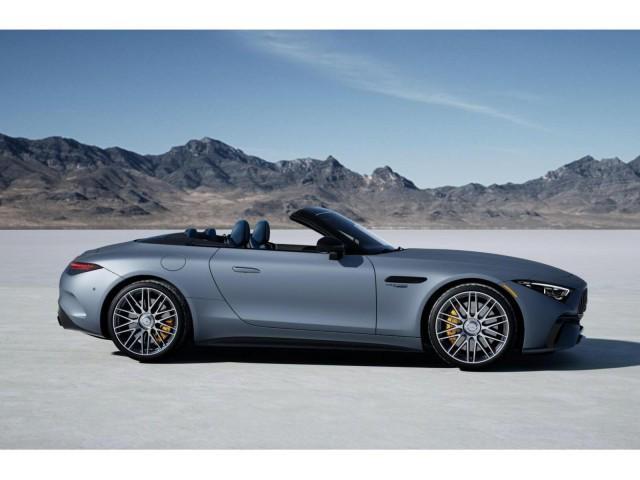 new 2024 Mercedes-Benz AMG SL 63 car, priced at $241,515