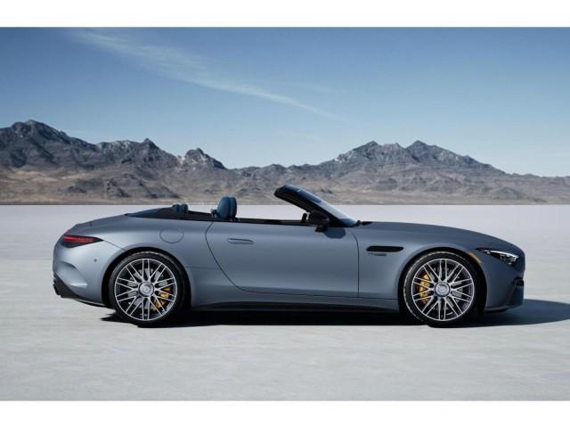 new 2024 Mercedes-Benz AMG SL 63 car, priced at $241,515