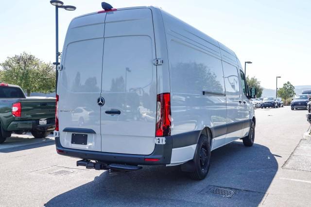 new 2025 Mercedes-Benz Sprinter 2500 car, priced at $75,616