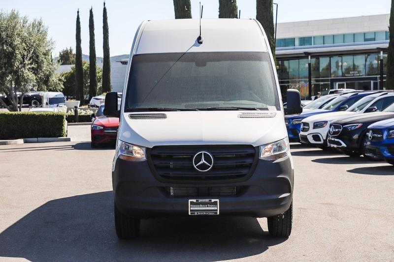 new 2024 Mercedes-Benz Sprinter 2500 car, priced at $65,222