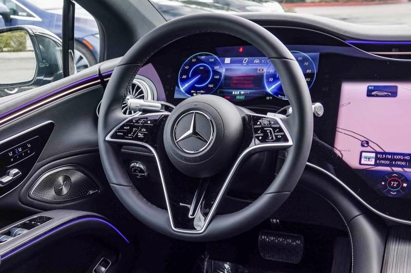 new 2024 Mercedes-Benz EQS 450 car, priced at $109,945