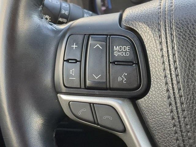 used 2018 Toyota Highlander Hybrid car, priced at $21,496
