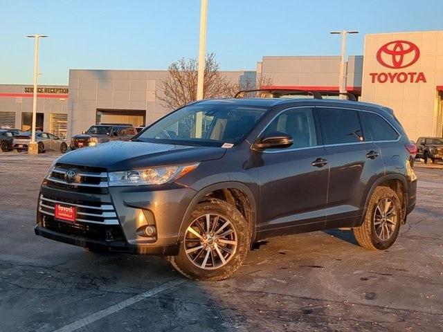 used 2018 Toyota Highlander car, priced at $23,588