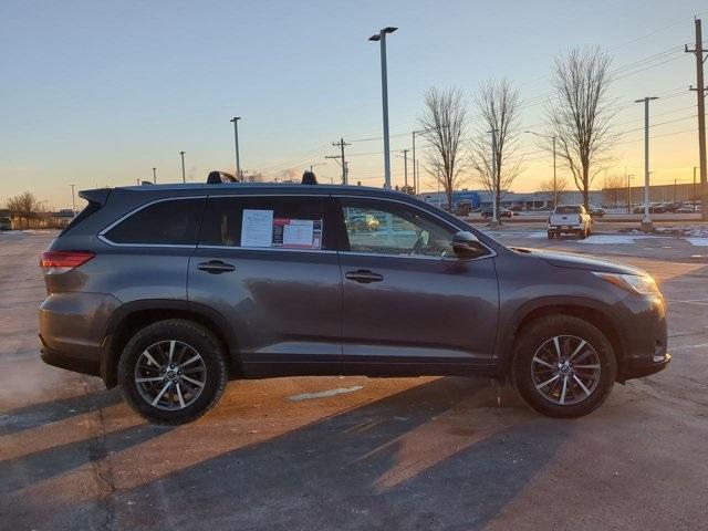 used 2018 Toyota Highlander car, priced at $23,588