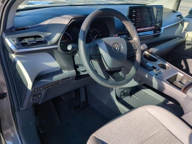 used 2024 Toyota Sienna car, priced at $43,988