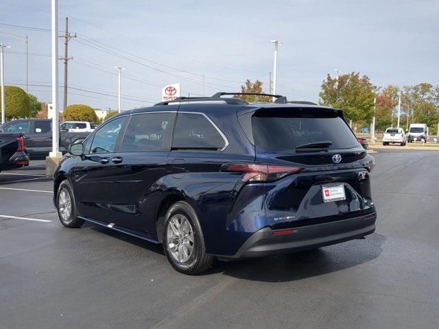 used 2025 Toyota Sienna car, priced at $47,903