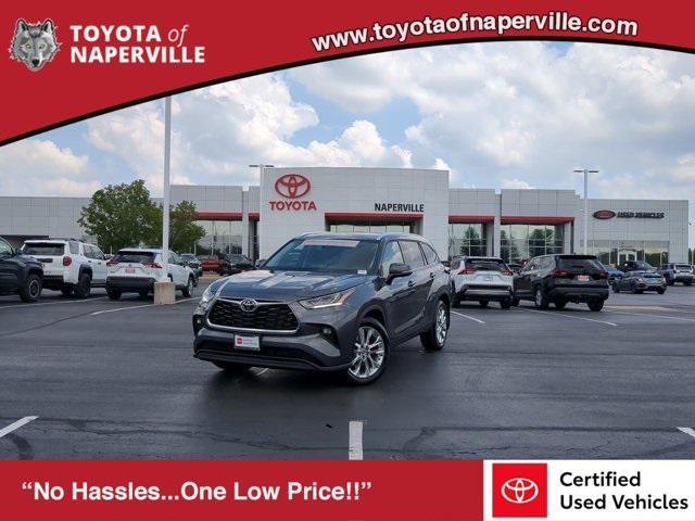 used 2024 Toyota Highlander car, priced at $48,388