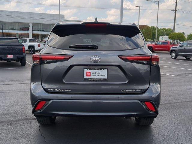 used 2024 Toyota Highlander car, priced at $48,388