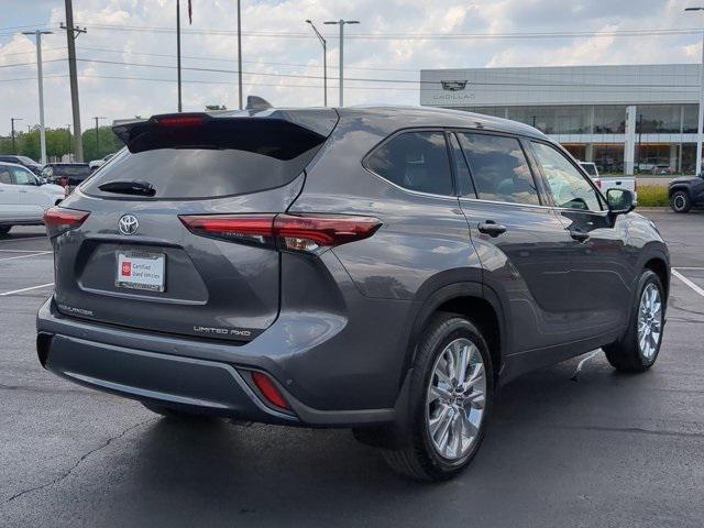used 2024 Toyota Highlander car, priced at $48,388