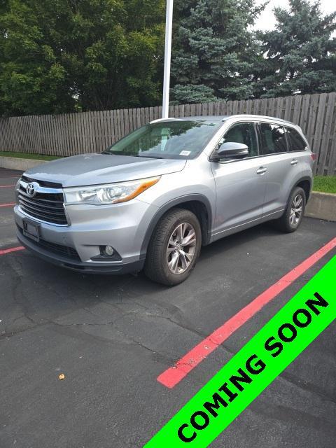 used 2015 Toyota Highlander car, priced at $14,820