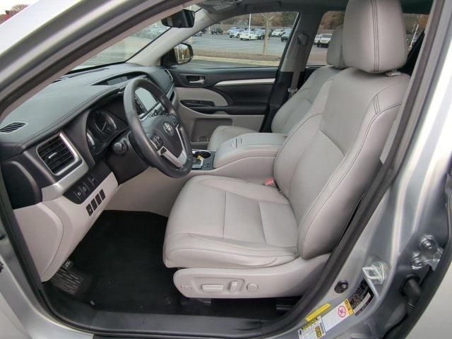 used 2017 Toyota Highlander car, priced at $24,700